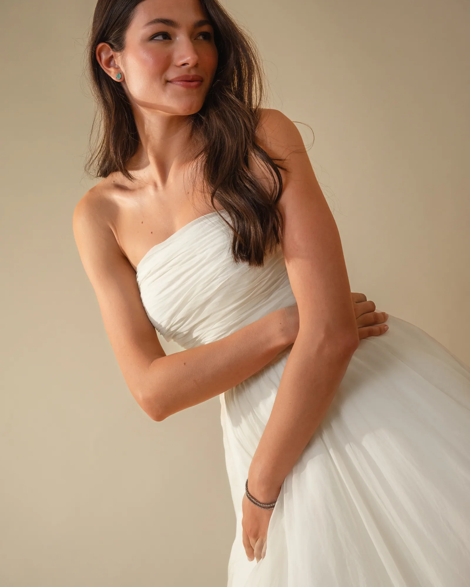 Vestido Laisa de frente, foto conceitual do ensaio